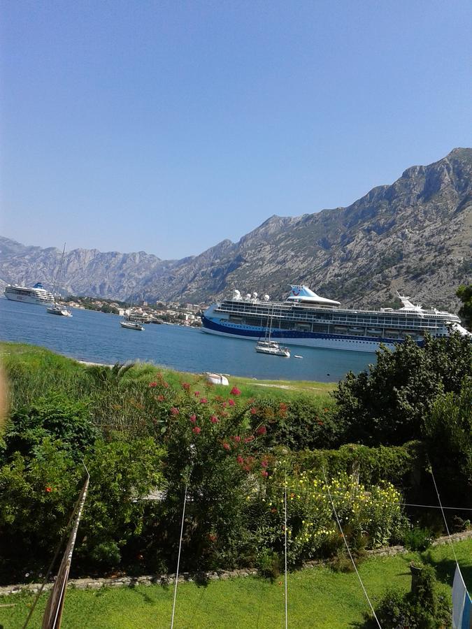 Apartmán Stone House Dragutinovic Kotor Exteriér fotografie